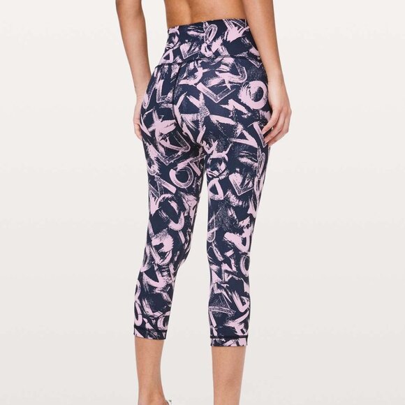 Lululemon Wunder Under Crop Sz 4 - Picture 1 of 4